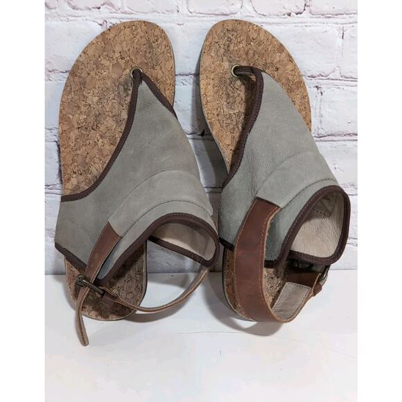 Fly London Miya Tan Khaki Leaher Thong Ankle Wrap Sandals Flats Size 40 US 8.5 - Picture 2 of 11